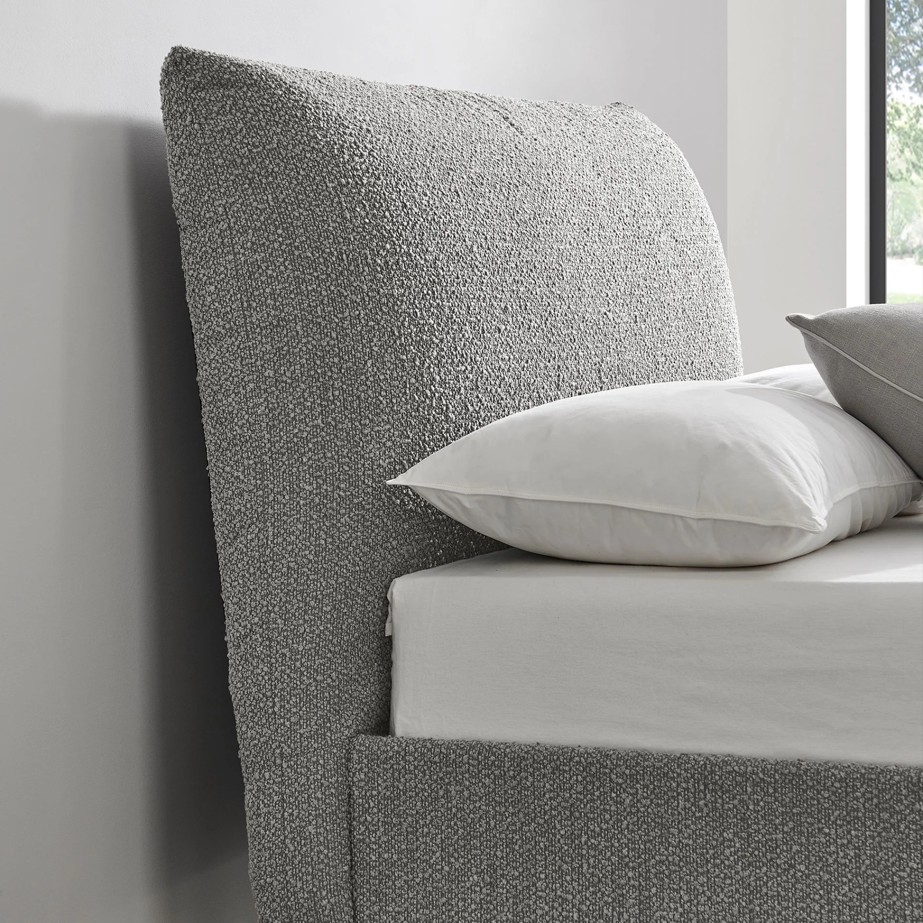 Carina Pillow Bedstead in Boucle - Image 6