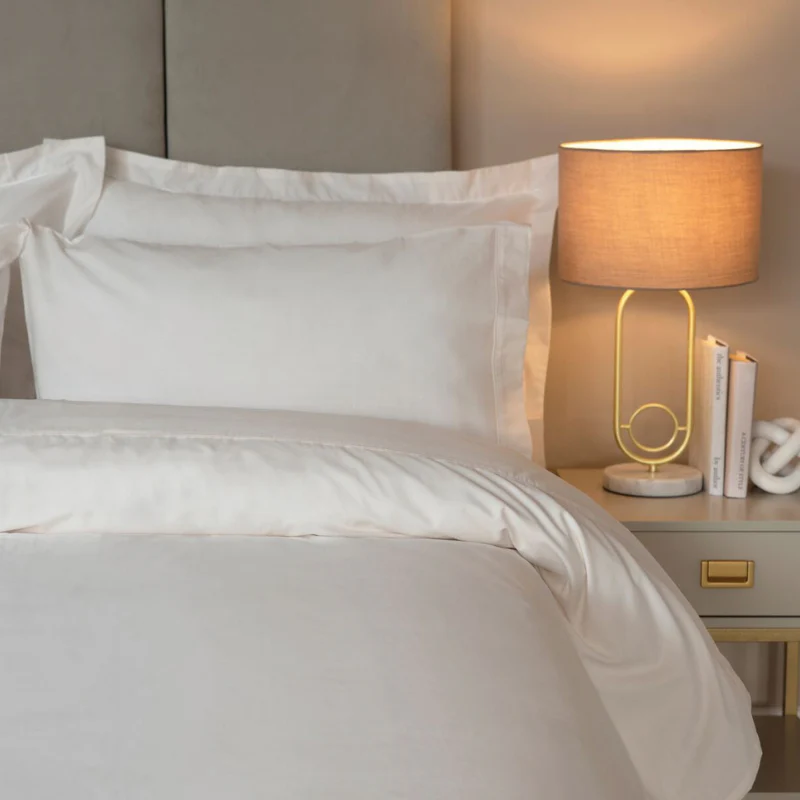 Egyptian Cotton 200 Count 38cm Fitted Sheet - Image 3